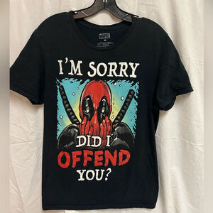 Marvel Deadpool T-Shirt Size Medium